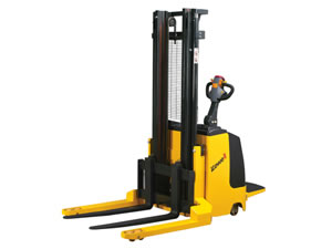 Электрический вилочный автопогрузчик