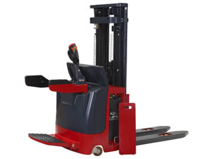 Электрический подъемный штабелер